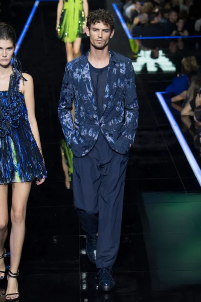 Look 151